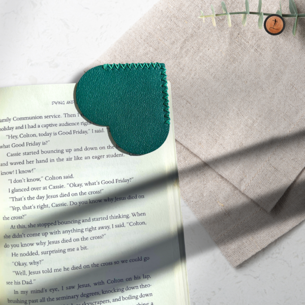 Hearty Bookmark - Image 12